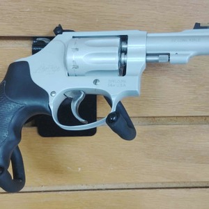 Smith & Wesson 317-3 Airlite