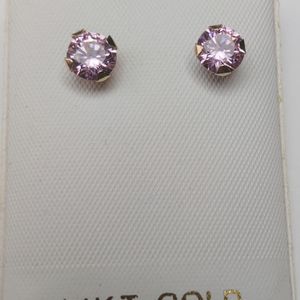  14kt gold earrings w/ pink stone