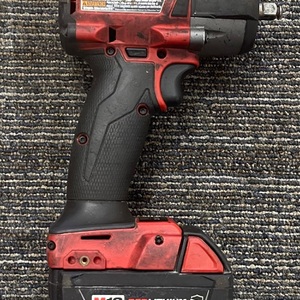 Milwaukee 2960-20 3/8" Impact Wrench w/5.0ah Battery