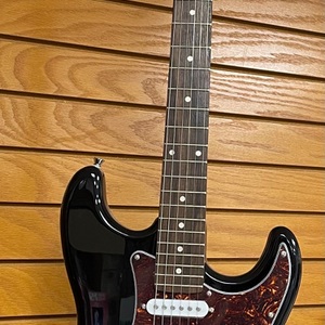 Nashville Guitar Works 130BK Double Cut RW (Black)