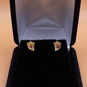  14kt Gold Earrings w/Red Stones