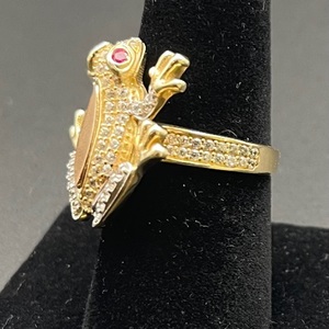  14kt Gold Ring w/Pink Sapphire + CZ Frog