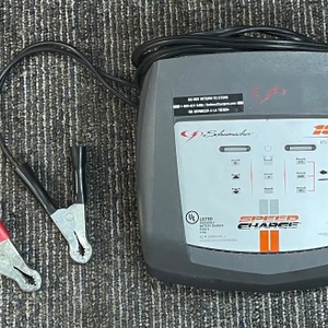 Schumacher XC10 Speed Charger 